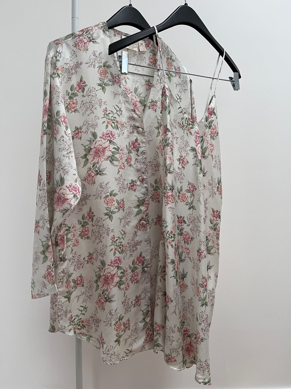 Vintage Silk & Satin 100% silk floral robe & chemise 2 piece set M/L lingerie